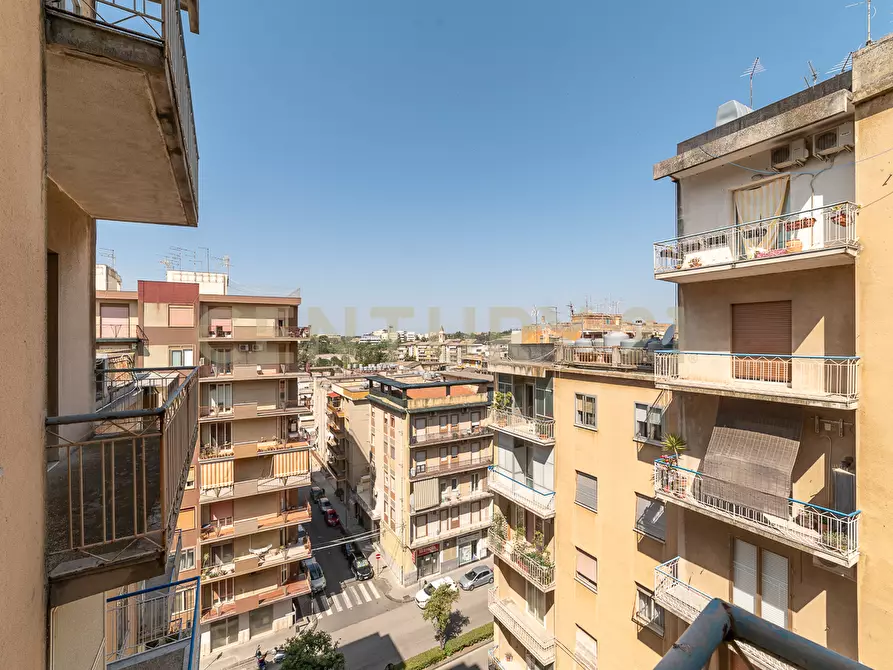 Immagine 10 di Appartamento in vendita  in Viale Mario Milazzo 77 a Caltagirone