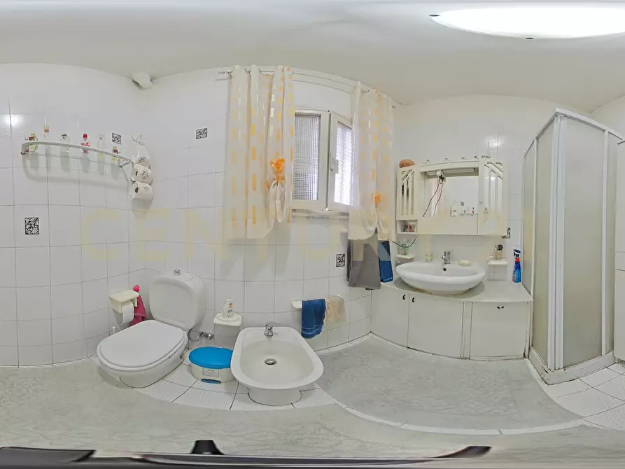 Immagine 51 di Bilocale in vendita  in Via Mirko 12 a Catania