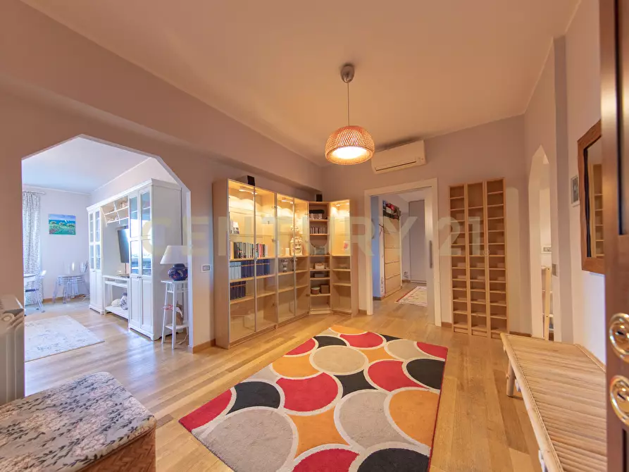 Immagine 1 di Quadrilocale in vendita  in Viale Ippocrate 116 a Roma