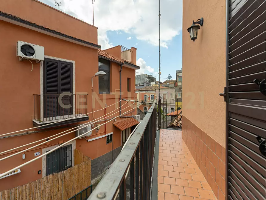 Immagine 36 di Casa indipendente in vendita  in Via Lumacari 2 a Catania