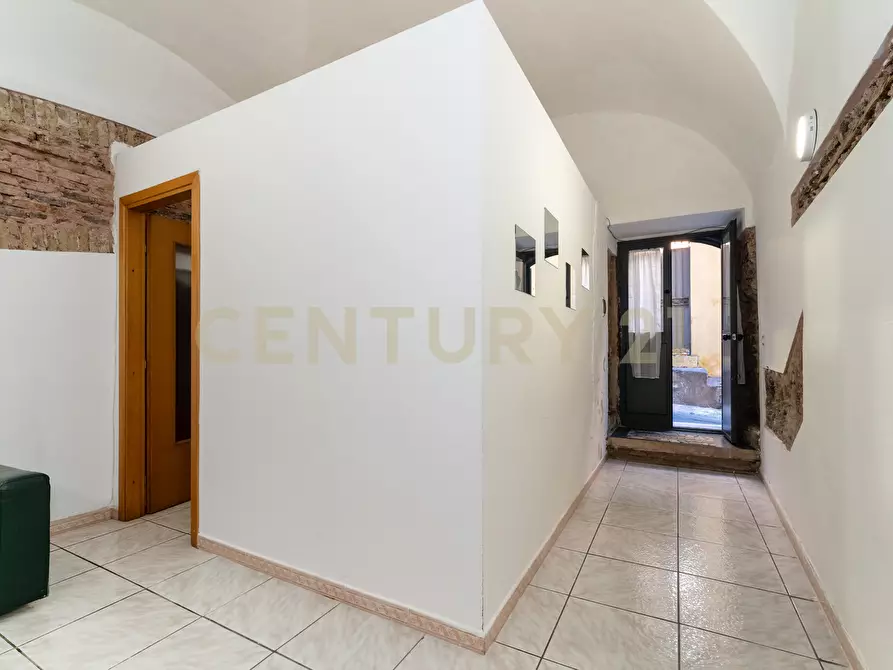 Immagine 4 di Casa indipendente in vendita  in Via Marinai 14 a Catania