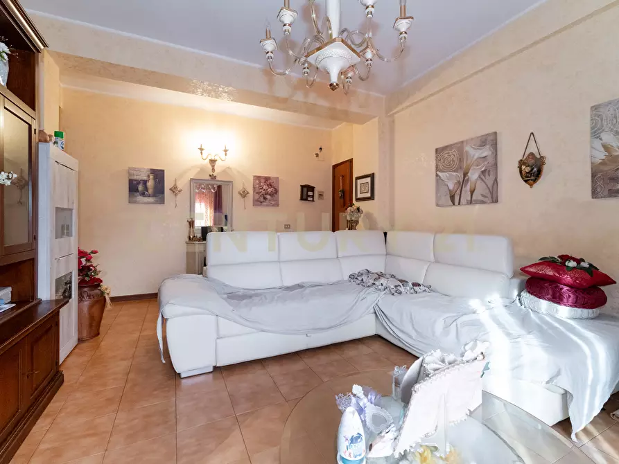 Immagine 11 di Trilocale in vendita  in VIA IDRIA 37 a Tremestieri Etneo