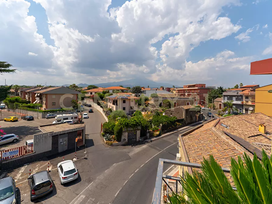 Immagine 36 di Casa semindipendente in vendita  in Via Duca degli Abruzzi 105 a San Giovanni La Punta