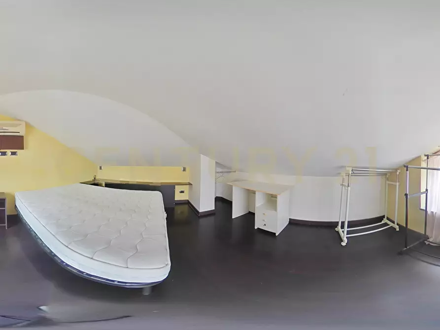 Immagine 43 di Trilocale in vendita  in Via Antonio Gramsci 23 a Gravina Di Catania