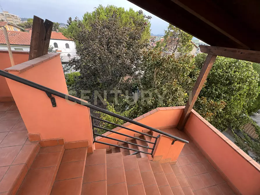 Immagine 49 di Appartamento in vendita  in Via Aterno 255 a Pescara