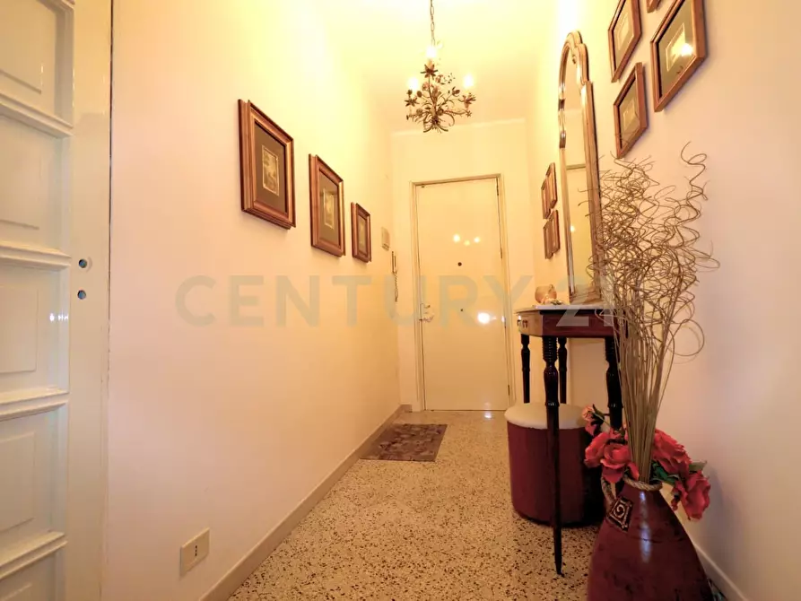 Immagine 3 di Quadrilocale in vendita  in Largo Bisacquino 3 a Palermo