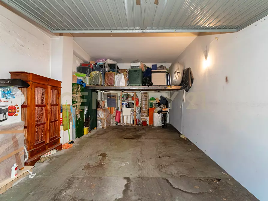 Immagine 55 di Trilocale in vendita  in Via Tremestieri 16 a Mascalucia