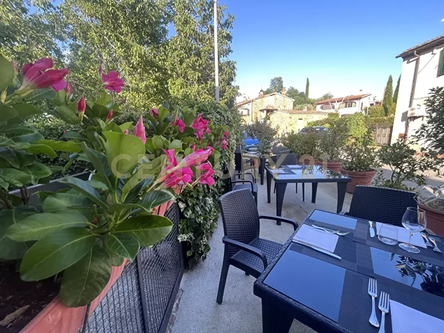 Immagine 2 di Bar / Ristorante in vendita  in Località Poggio Murella 55 a Manciano