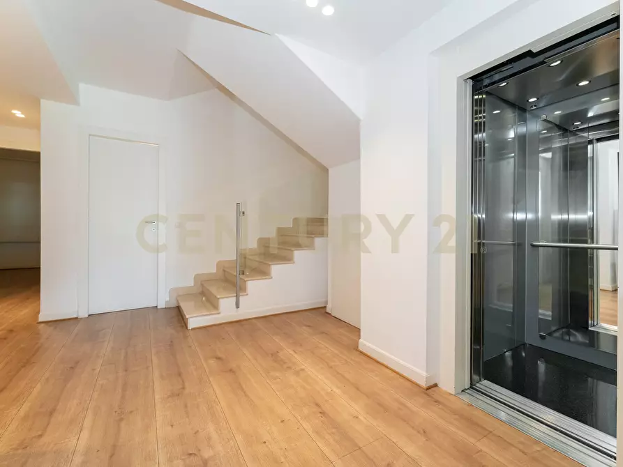 Immagine 61 di Villa in vendita  in Via Scala 58 a San Gregorio Di Catania