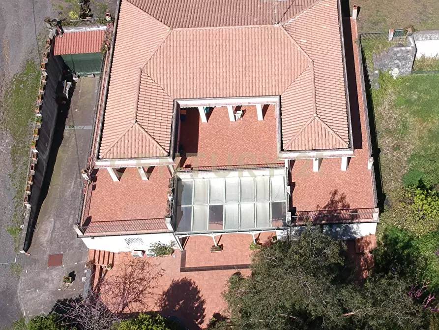 Immagine 96 di Villa in vendita  in Via Alcaloro Petrone 47 a Viagrande