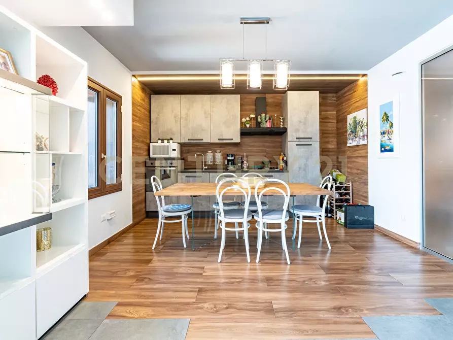 Immagine 87 di Villa in vendita  in Via Monpeluso 8 a Nicolosi