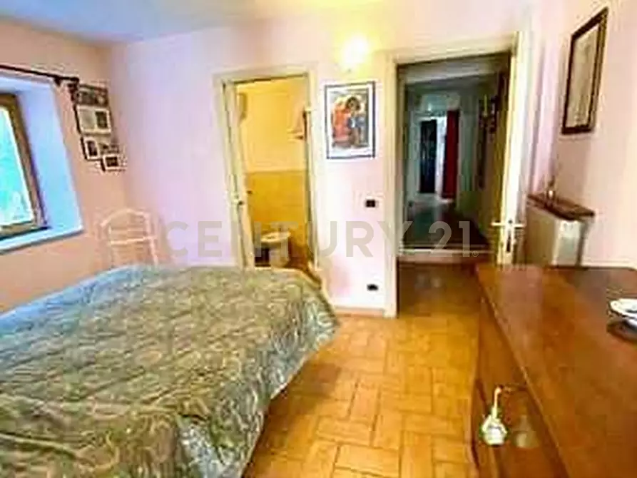 Immagine 21 di Palazzo in vendita  in Via Cassia 43 a Acquapendente