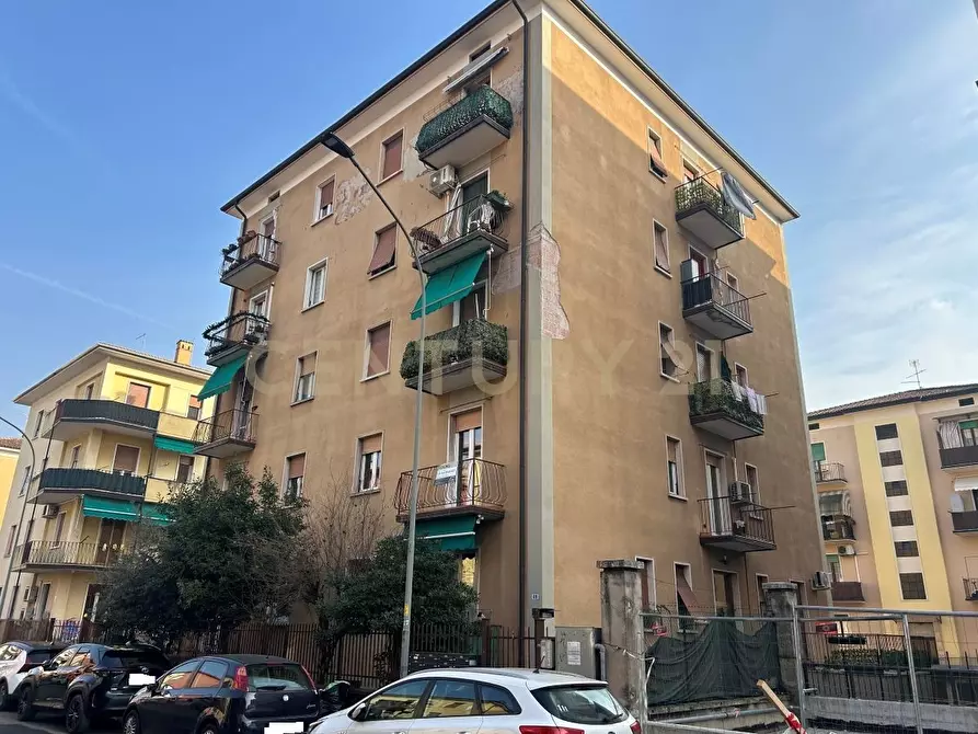 Immagine 52 di Trilocale in vendita  in Via Pier Fortunato Calvi 49 a Verona