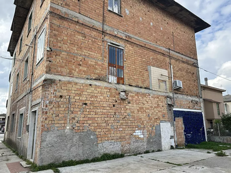 Immagine 6 di Palazzo in vendita  in Via Roma 85 a Isola Della Scala