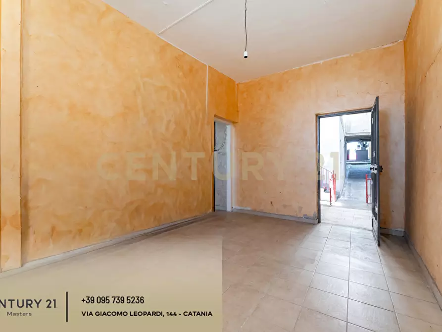 Immagine 59 di Quadrilocale in vendita  in Stradale Cravone 105 a Catania