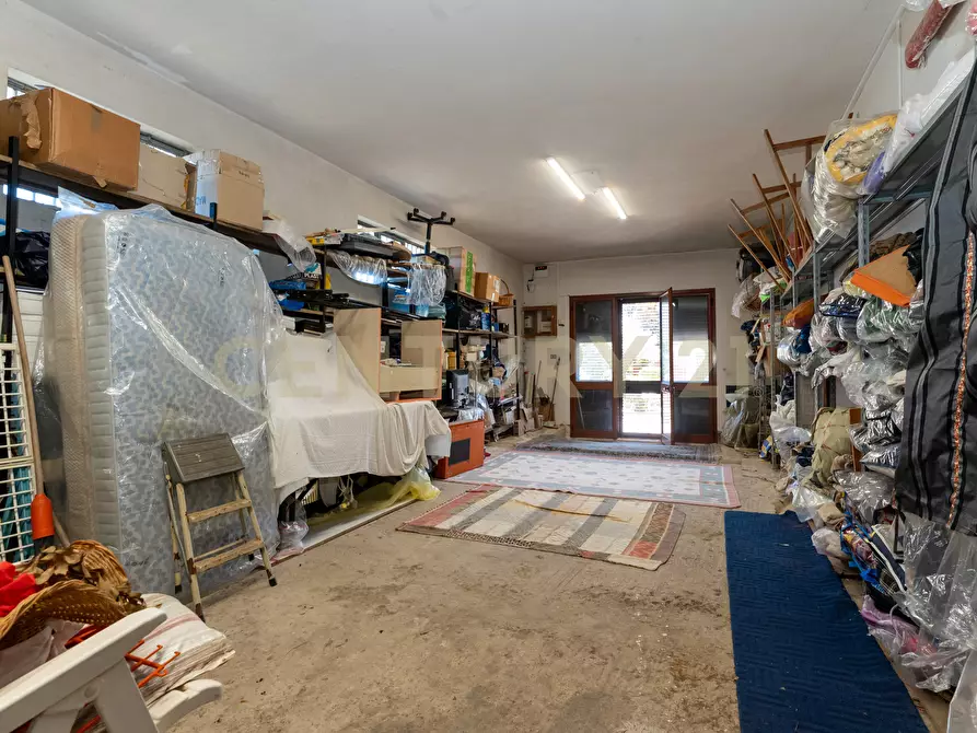Immagine 50 di Villa in vendita  in Via Ottavia Penna 50 a Caltagirone