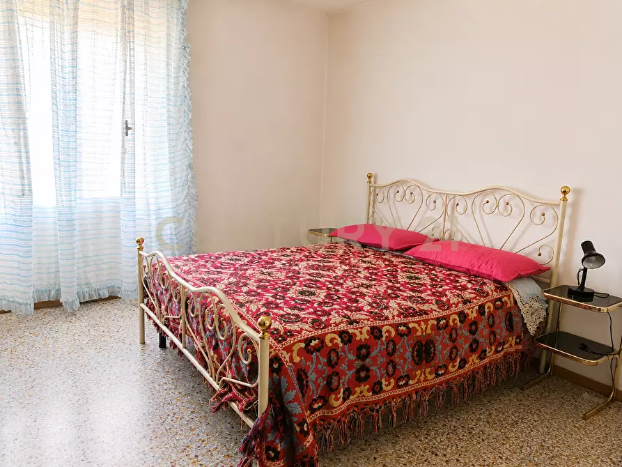 Immagine 12 di Loft/Open space in vendita  in Via XVIII Giugno a Abbadia San Salvatore