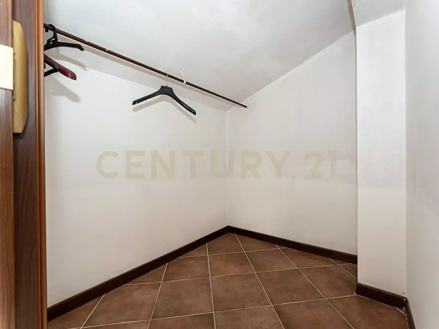 Immagine 12 di Quadrilocale in vendita  in Via Macello 86 a San Giovanni La Punta