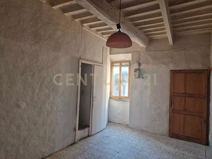 Immagine 14 di Trilocale in vendita  in Piazza Porta Conti 7 a Civitella Paganico