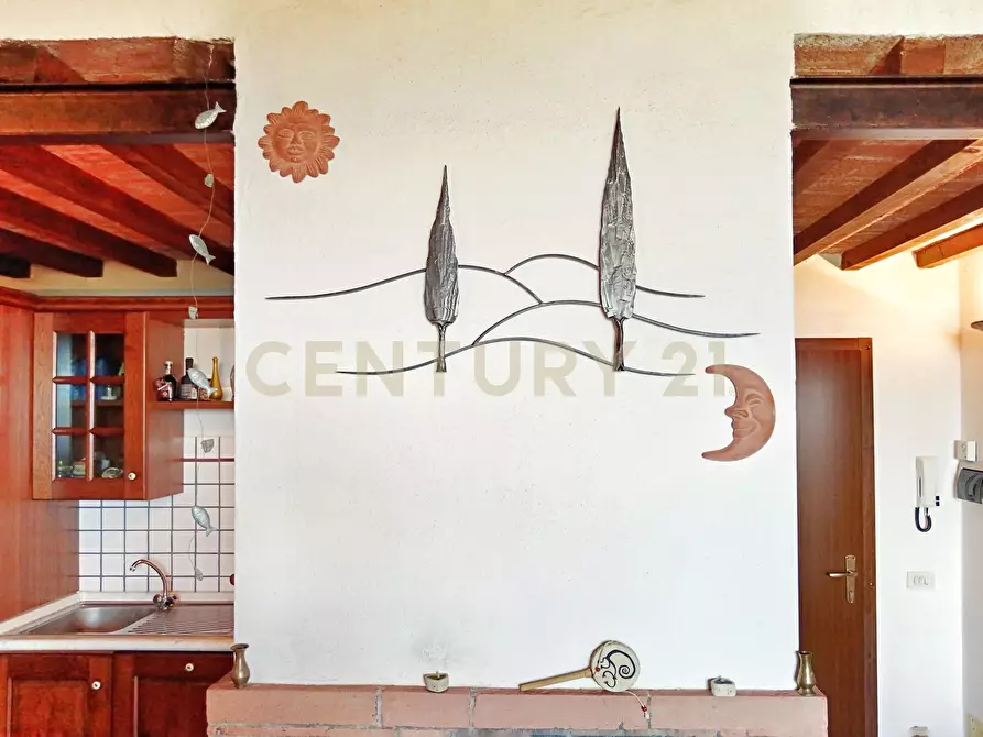 Immagine 27 di Bilocale in vendita  in Via della Penna 16 a Castel Del Piano