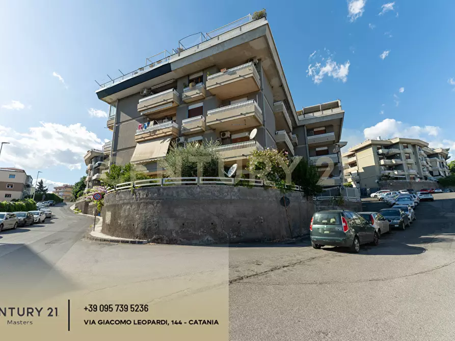 Immagine 3 di Garage in vendita  in Via Generale Umberto Nobile 9 a San Gregorio Di Catania