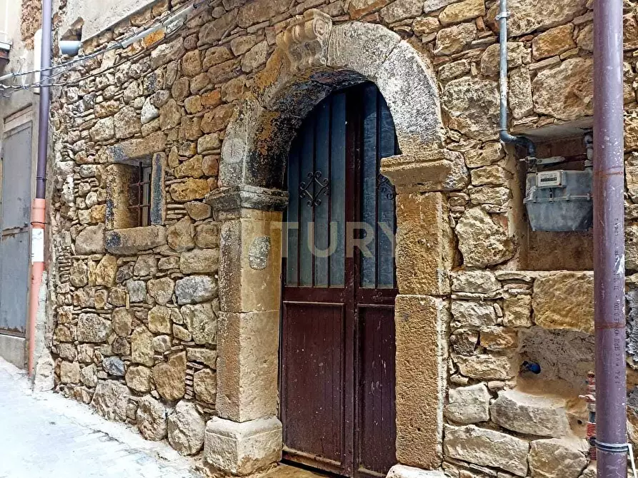 Immagine 2 di Appartamento in vendita  in Via Milazzo 38 a Piazza Armerina