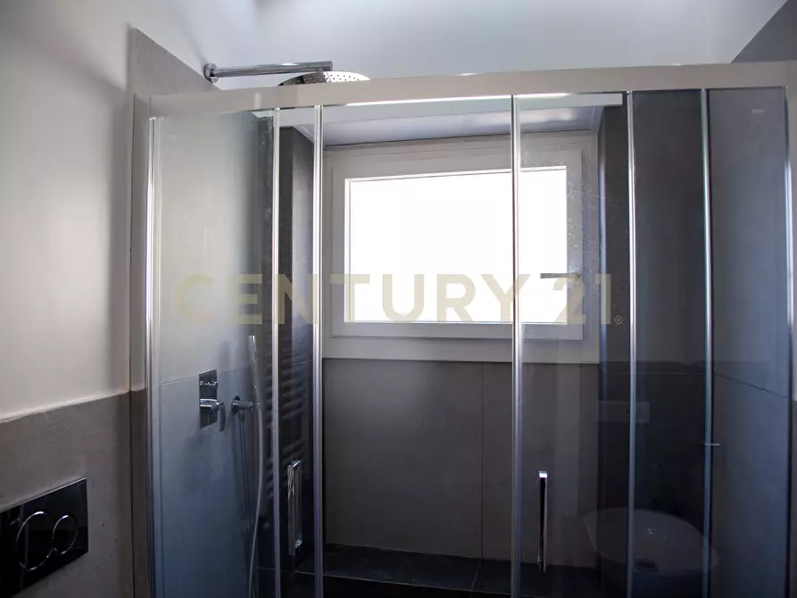 Immagine 59 di Bilocale in affitto  in Via Montecristo 10 a Roma