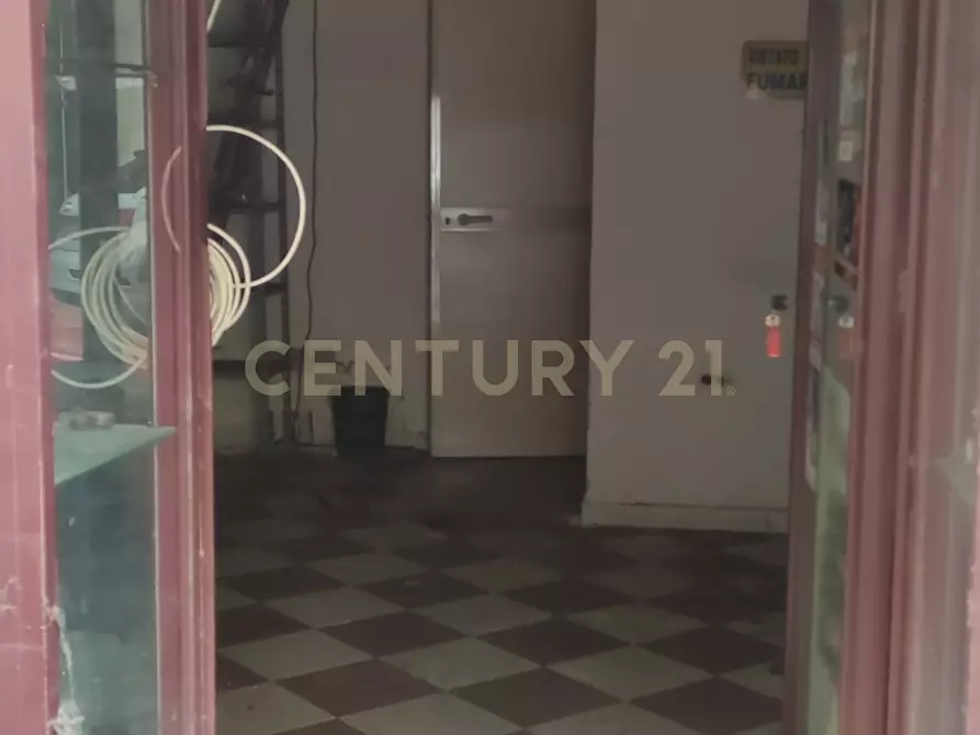 Immagine 21 di Attività commerciale in vendita  in Via Vincenzo Giuffrida 14 a Catania