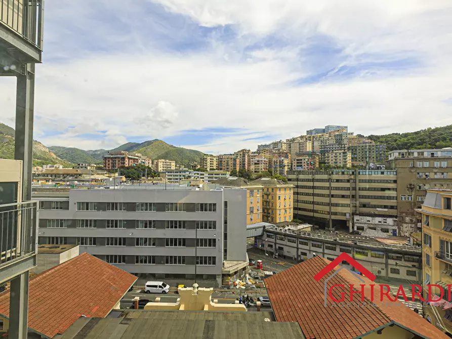 Immagine 48 di Ufficio in vendita  in Via delle Nuove Tecnologie Enrico Albareto 21 a Genova