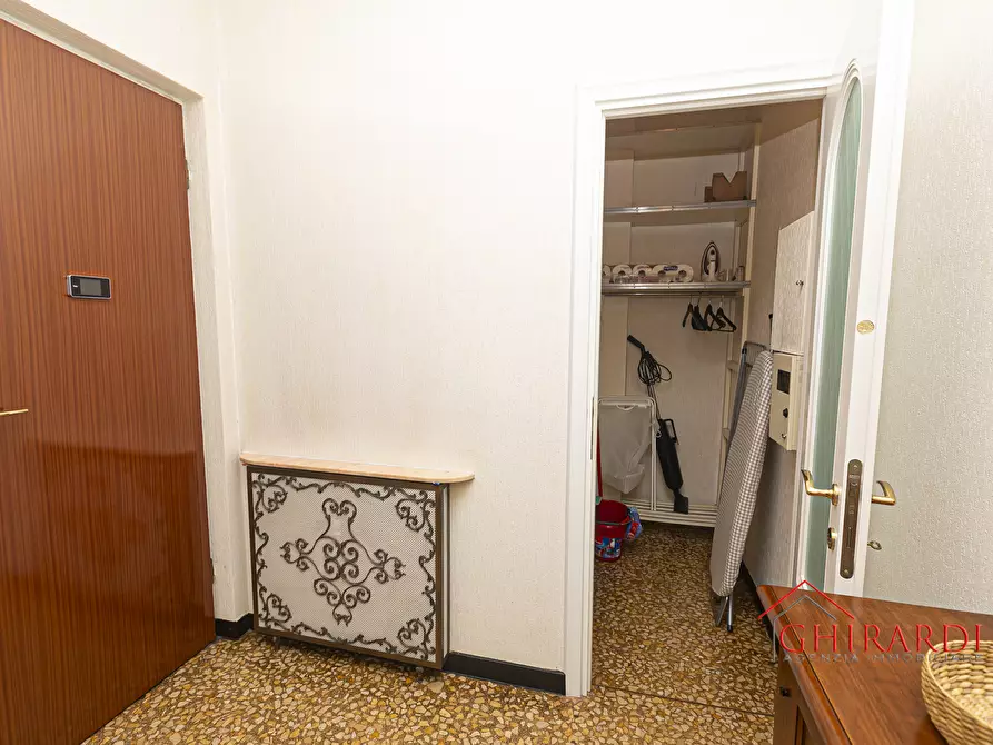 Immagine 5 di Quadrilocale in affitto  in VIA BORZOLI 6A a Genova