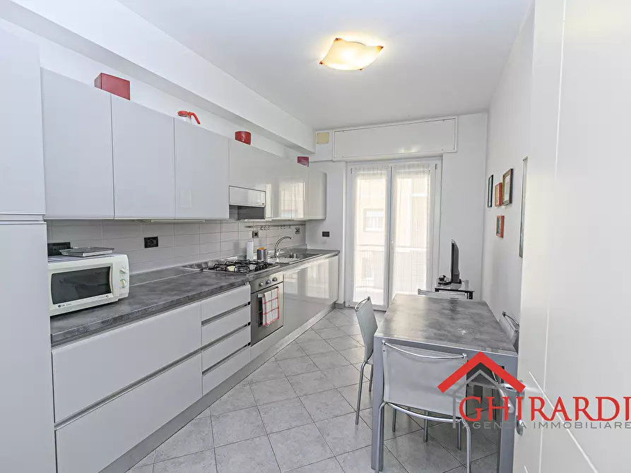 Immagine 8 di Bilocale in vendita  in VIA GINO CAPPONI 11 a Genova