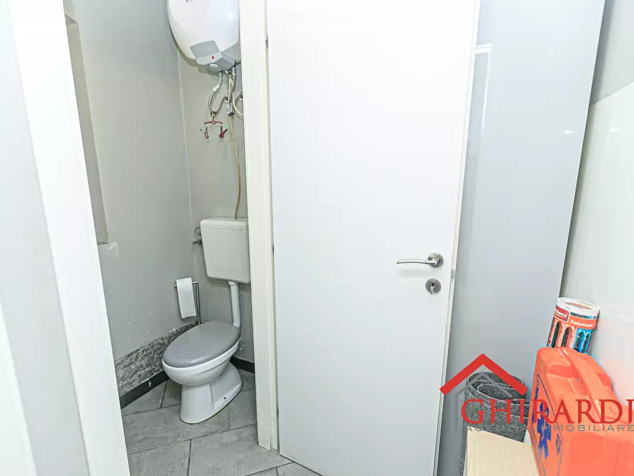 Immagine 26 di Pizzeria / Pub in vendita  in VIA D'ANDRADE a Genova