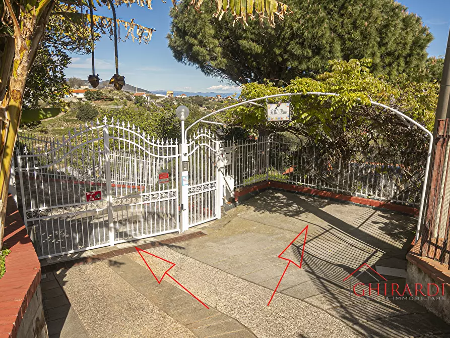 Immagine 108 di Villa in vendita  in VIA PECORILE a Celle Ligure