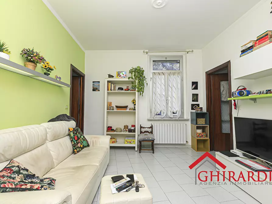 Immagine 1 di Trilocale in vendita  in Via Panigaro 8 a Genova