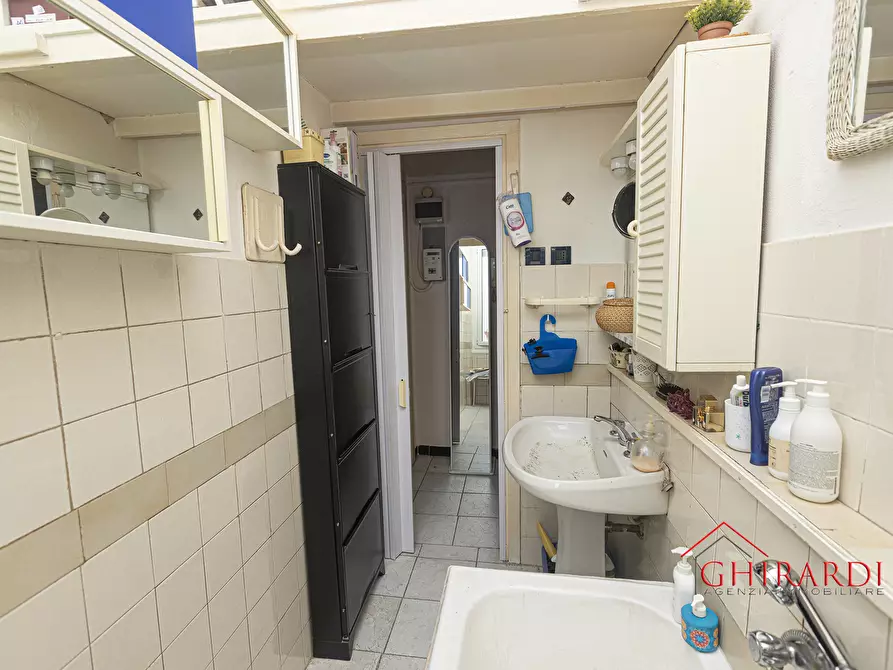 Immagine 19 di Monolocale in vendita  in VIA S. M. COSTA 26 a Genova