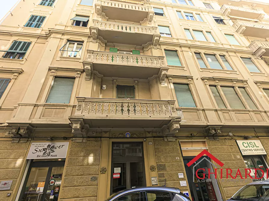 Immagine 33 di Trilocale in vendita  in Via Caterina Rossi 2 a Genova