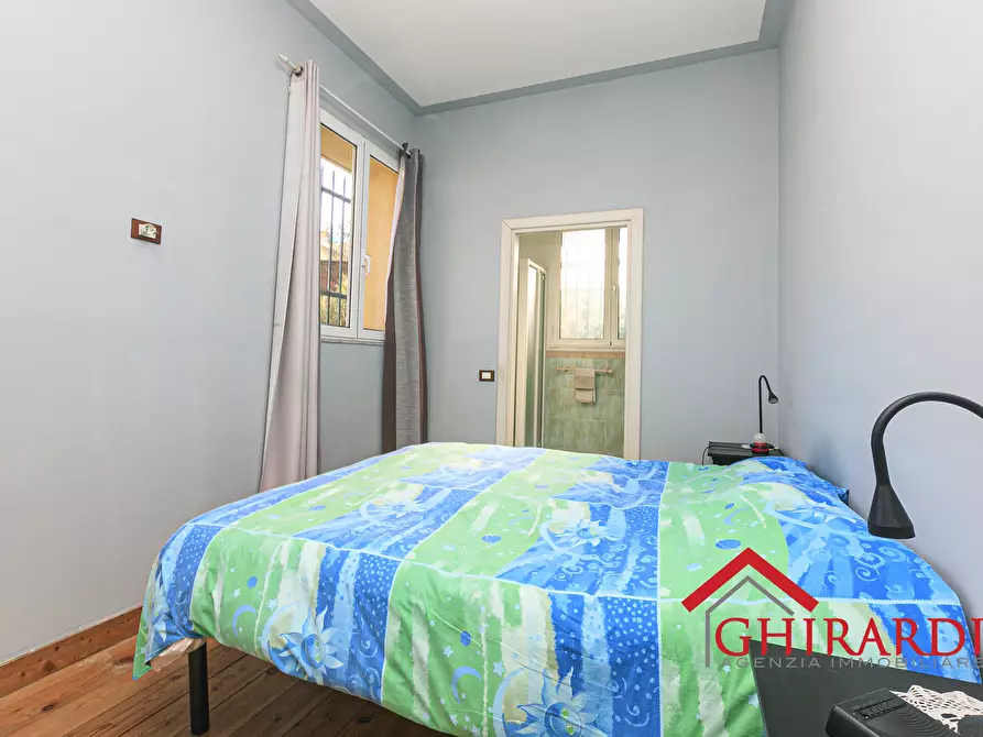 Immagine 12 di Bilocale in vendita  in Via Guglielmo Oberdan a Genova