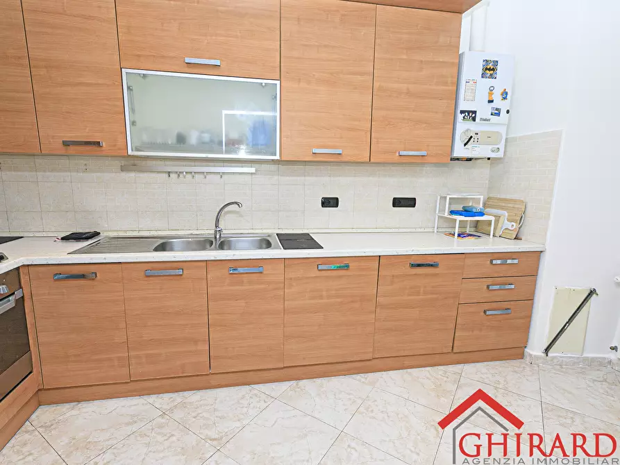 Immagine 17 di Trilocale in affitto  in VIA CHIARAVAGNA 9 a Genova