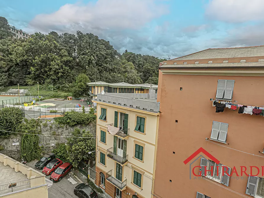 Immagine 37 di Quadrilocale in vendita  in Via Luigi Galvani 24 a Genova