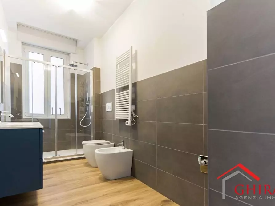 Immagine 22 di Quadrilocale in vendita  in Corso Andrea Podestà 8 a Genova