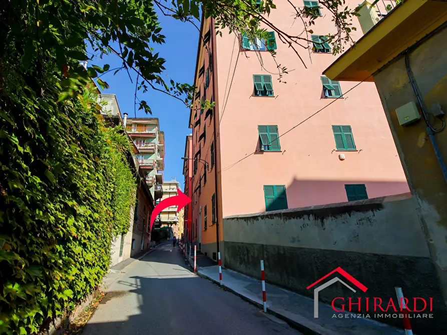 Immagine 34 di Trilocale in vendita  in VIA F. RAVASCHIO 17 a Genova