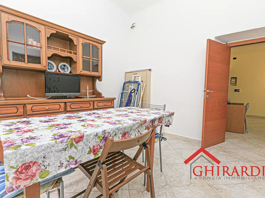 Immagine 15 di Trilocale in affitto  in VIA CHIARAVAGNA 9 a Genova