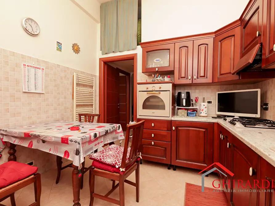 Immagine 9 di Bilocale in vendita  in VIA MOLFINO 6 a Genova
