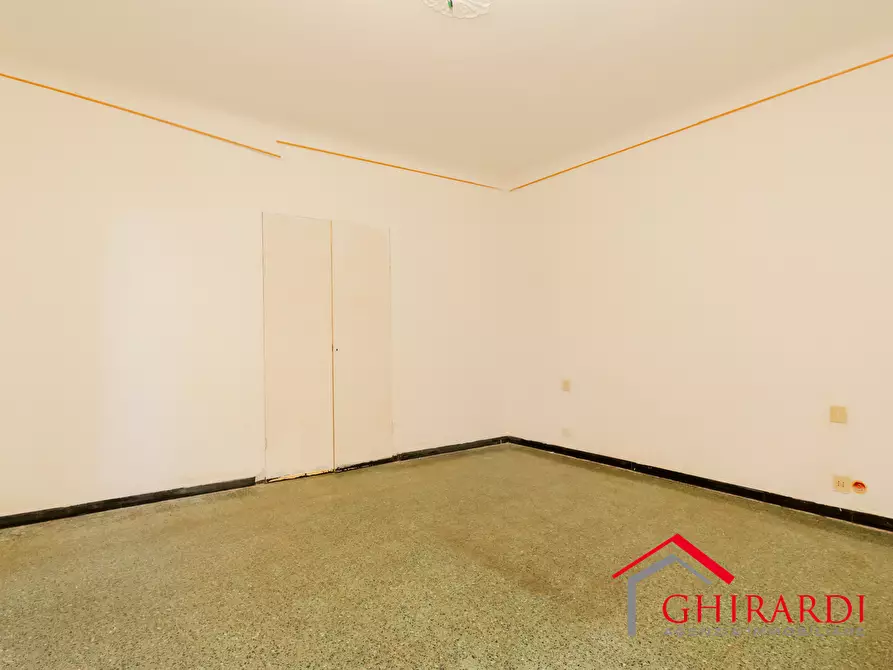 Immagine 11 di Trilocale in vendita  in VIA F. RAVASCHIO 17 a Genova