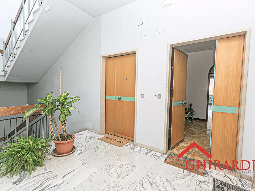 Immagine 2 di Quadrilocale in affitto  in Via Pian di Forno 19 a Genova
