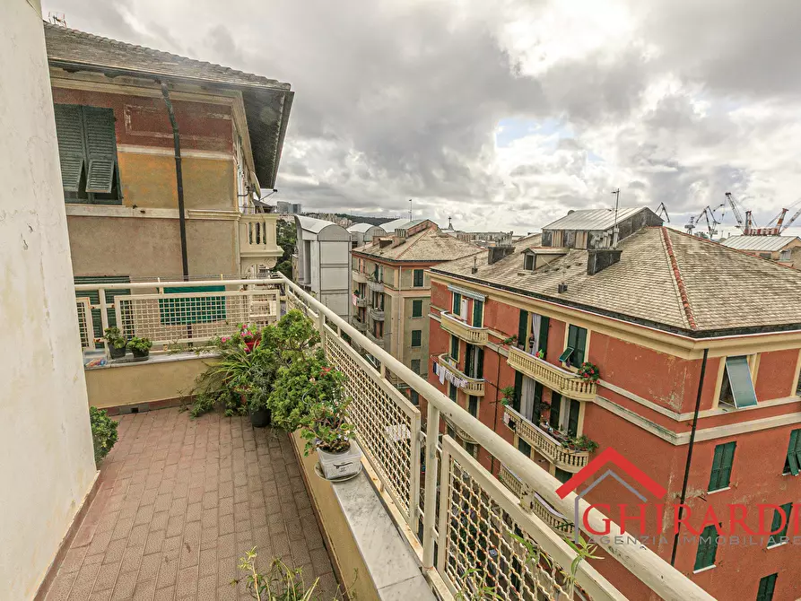 Immagine 31 di Trilocale in vendita  in VIA DELL'INSURREZIONE 12A a Genova