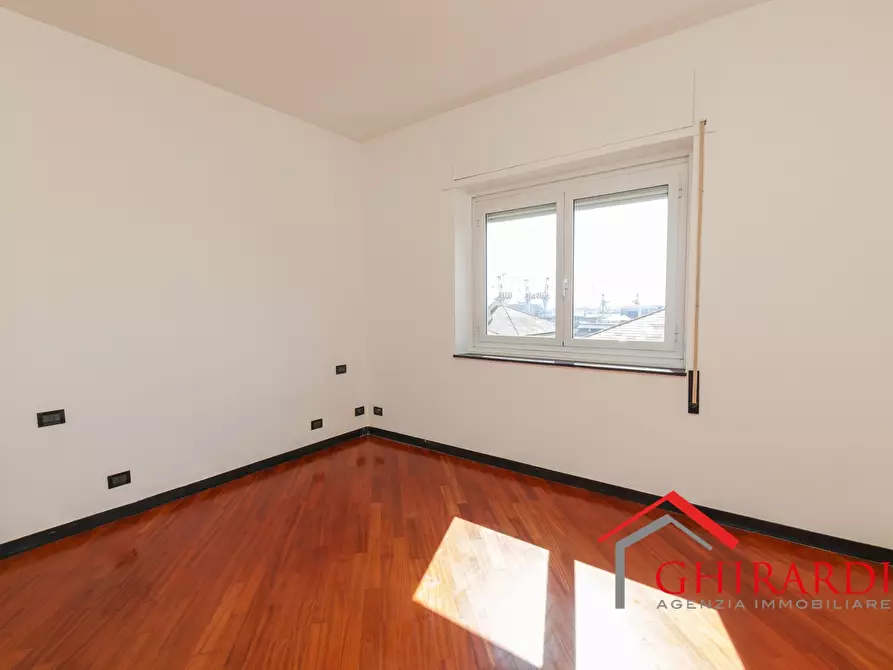 Immagine 19 di Trilocale in vendita  in VIA DELL'INSURREZIONE 12A a Genova