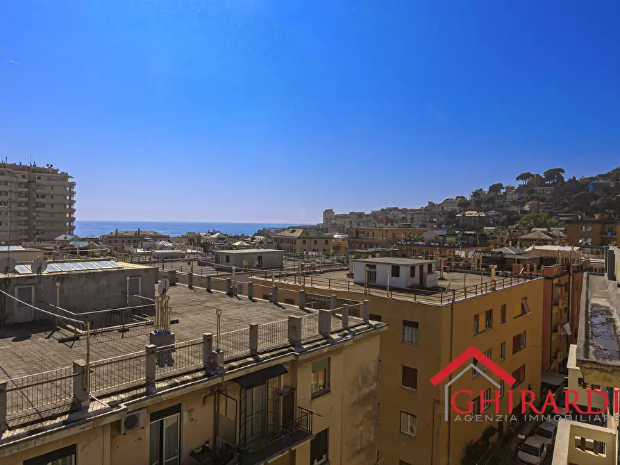 Immagine 51 di Quadrilocale in vendita  in Piazza Cristoforo Bonavino 11 a Genova