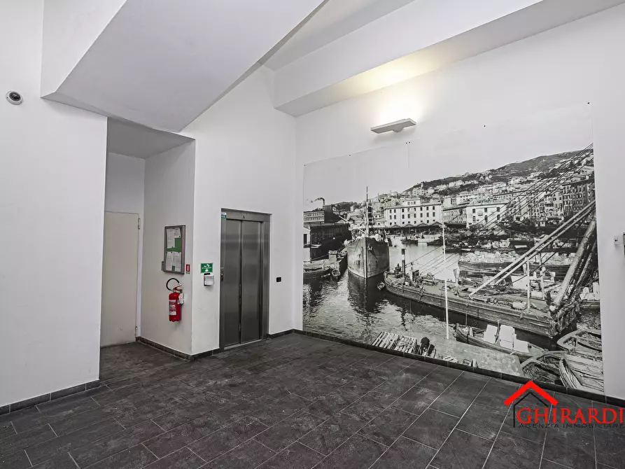 Immagine 47 di Quadrilocale in affitto  in Calata Andalò di Negro 3 a Genova