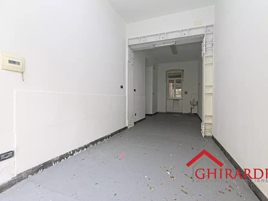 Immagine 3 di Garage in vendita  in VIA MONFALCONE 1A a Genova